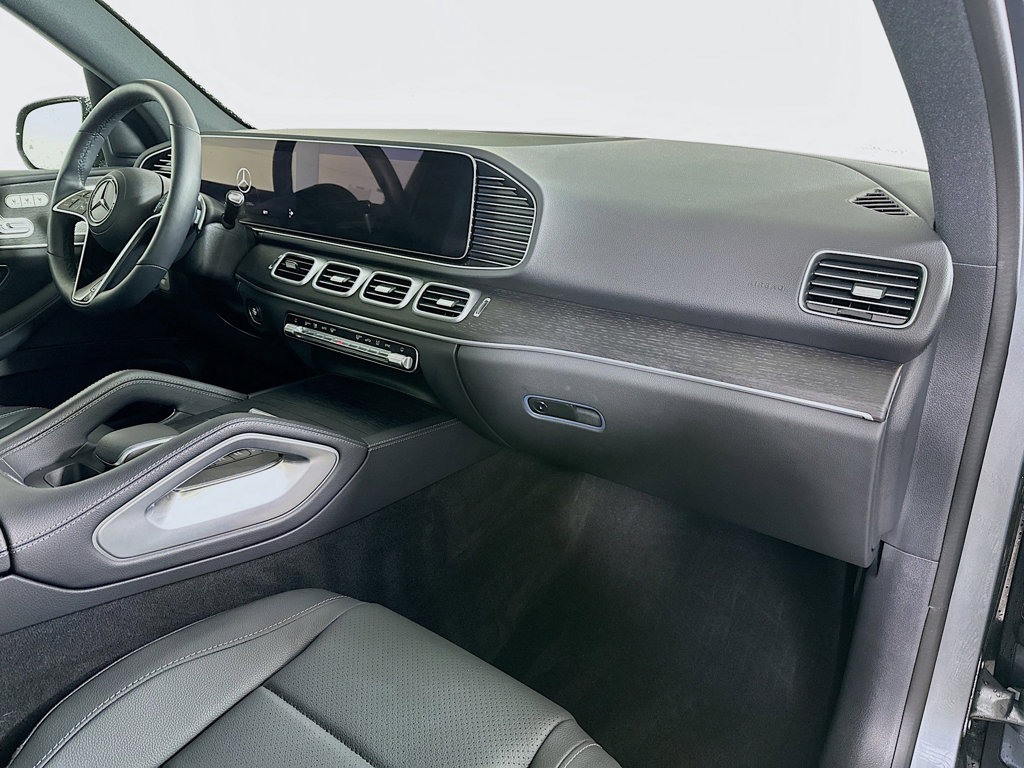 Certified 2026 Mercedes-Benz GLE 450 4MATIC image 29