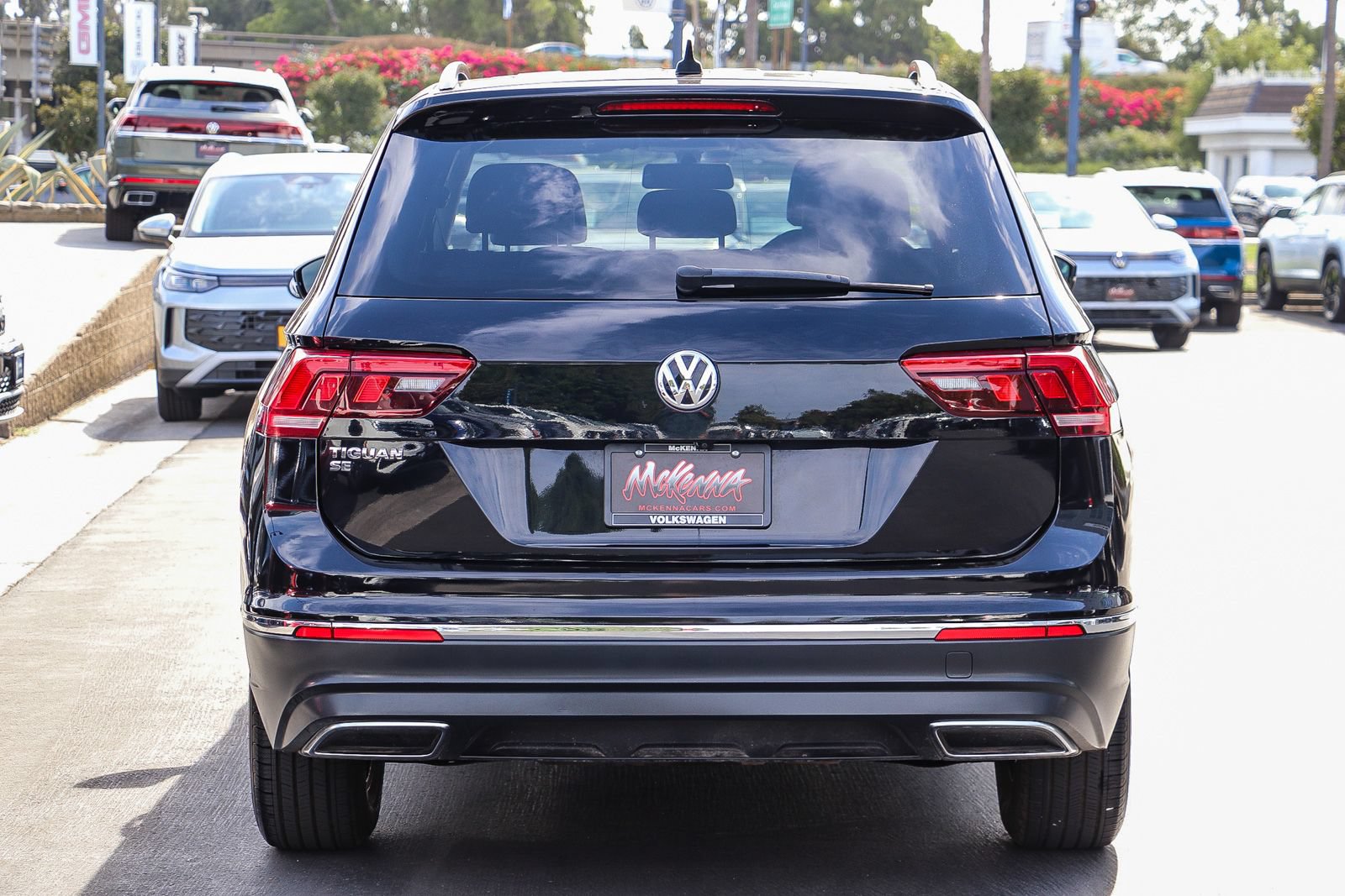 Used 2021 Volkswagen Tiguan SE FWD image 7