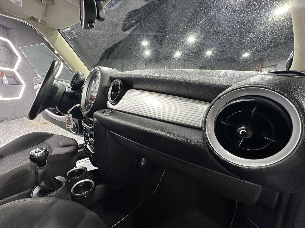 Used 2012 MINI Cooper Hardtop image 35