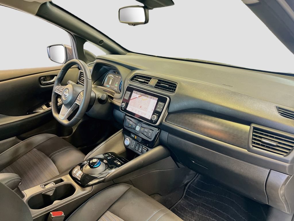 Used 2024 Nissan Leaf SV Plus FWD image 27