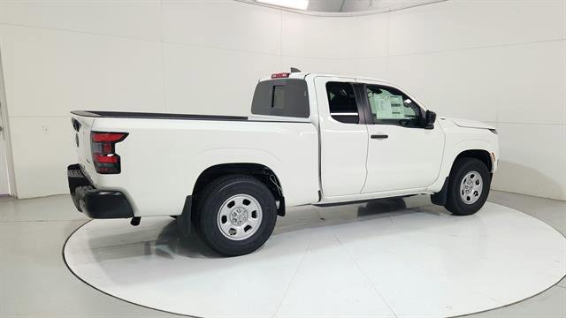 New 2026 Nissan Frontier S image 8