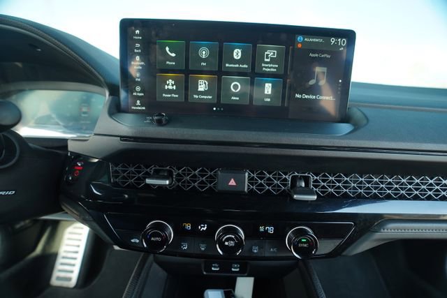 Used 2023 Honda Accord Sport image 29