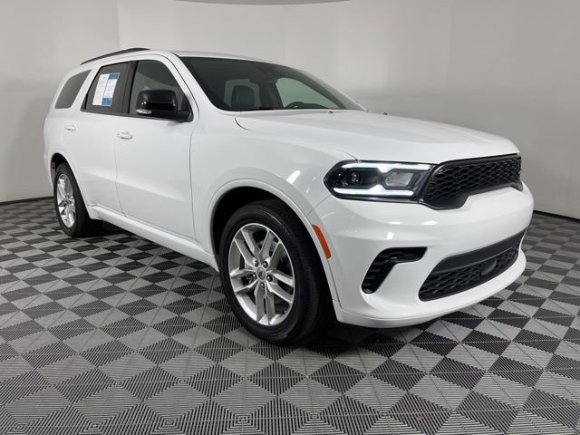 Used 2024 Dodge Durango GT image 2