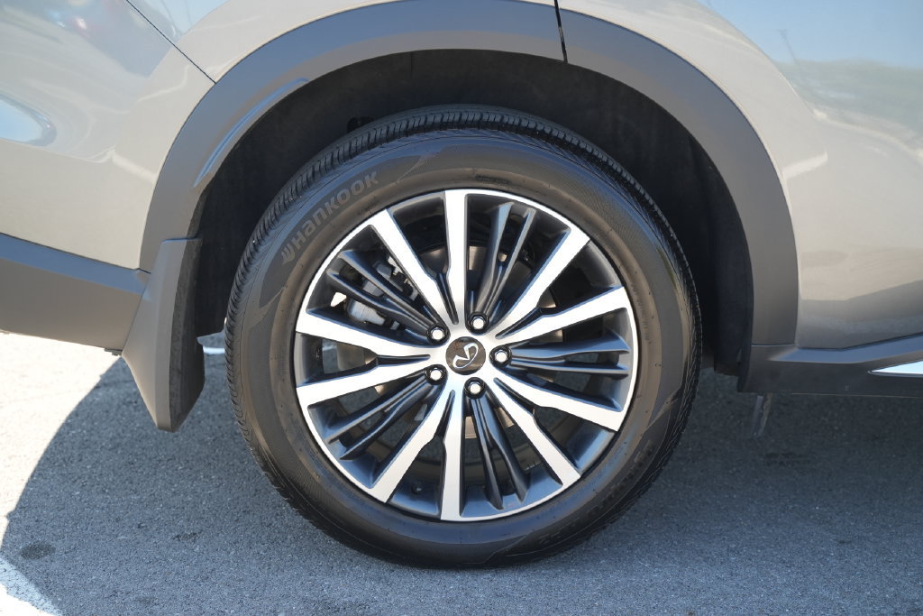 Used 2025 INFINITI QX60 Sensory AWD/4WD image 48