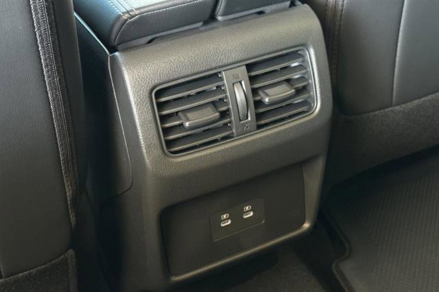 New 2026 Nissan Rogue Platinum image 14