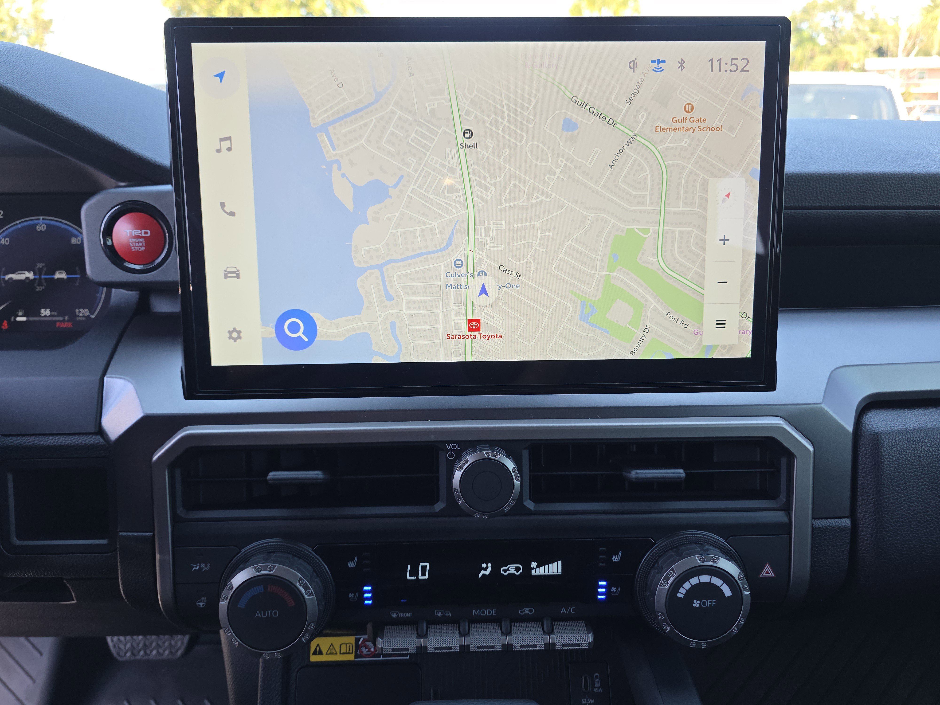 Used 2025 Toyota 4Runner Limited image 26