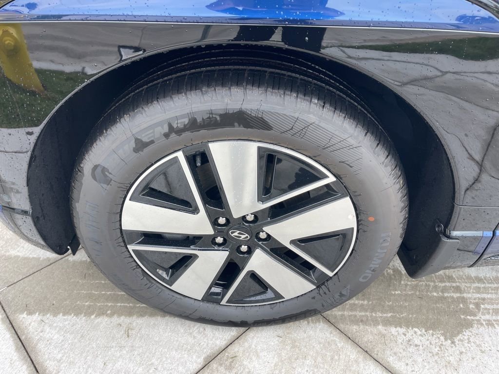 New 2026 Hyundai Ioniq 9 SEL image 10