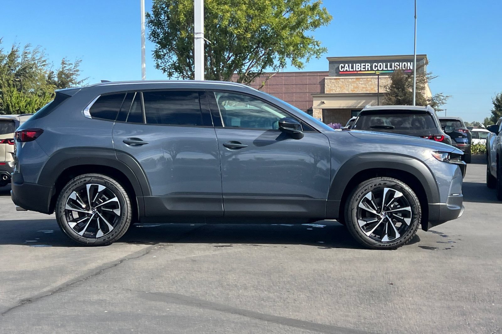 New 2026 MAZDA CX-50 2.5 Hybrid w/ Premium Plus Pkg AWD/4WD image 3