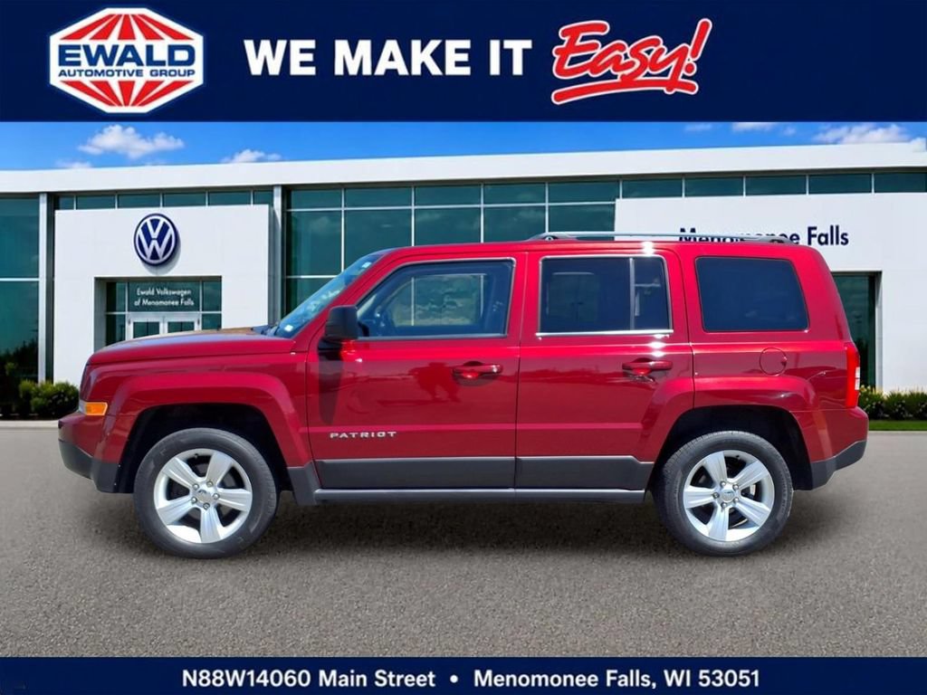 Used 2015 Jeep Patriot Latitude AWD/4WD image 4