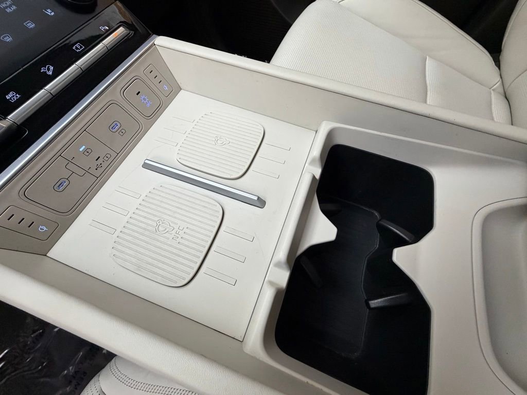 Used 2024 Hyundai Santa Fe Calligraphy image 19