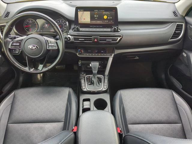 Used 2021 Kia Seltos SX image 17