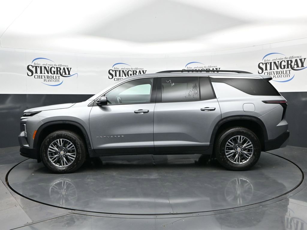 Used 2026 Chevrolet Traverse LT AWD/4WD image 4