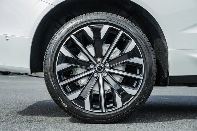 Used 2026 Volvo XC60 B5 Ultra w/ Protection Package Premier AWD/4WD image 17