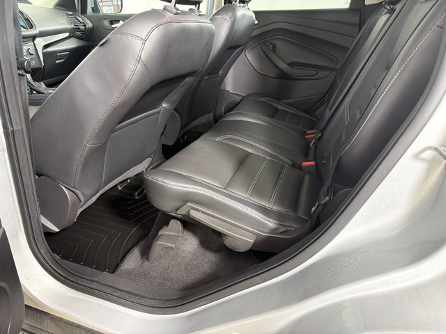 Used 2018 Ford Escape Titanium AWD/4WD image 22