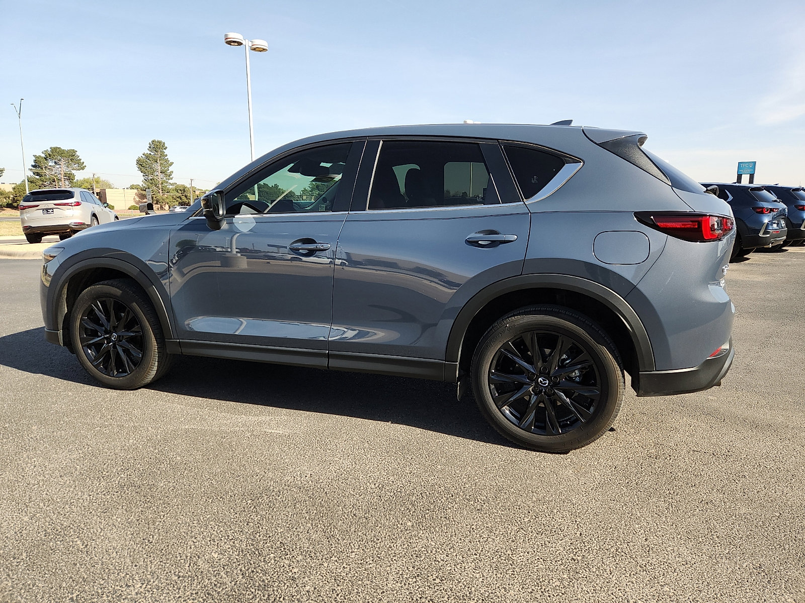 Used 2024 MAZDA CX-5 Carbon Edition image 4
