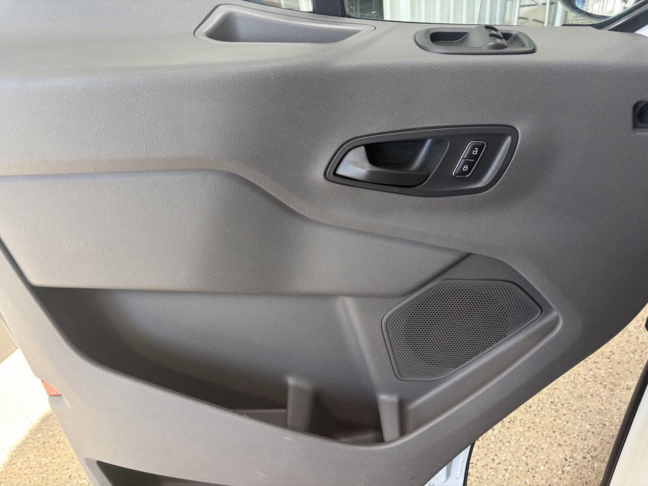Used 2024 Ford Transit 250 Low Roof w/ Exterior Upgrade Package image 15