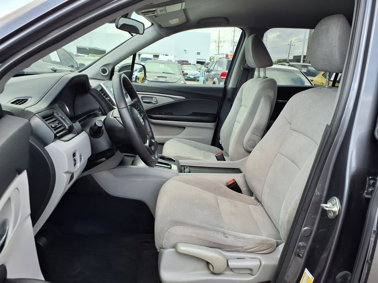 Used 2019 Honda Pilot LX image 17