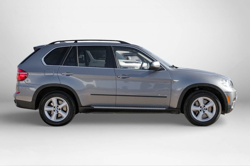 Used 2013 BMW X5 xDrive50i image 5