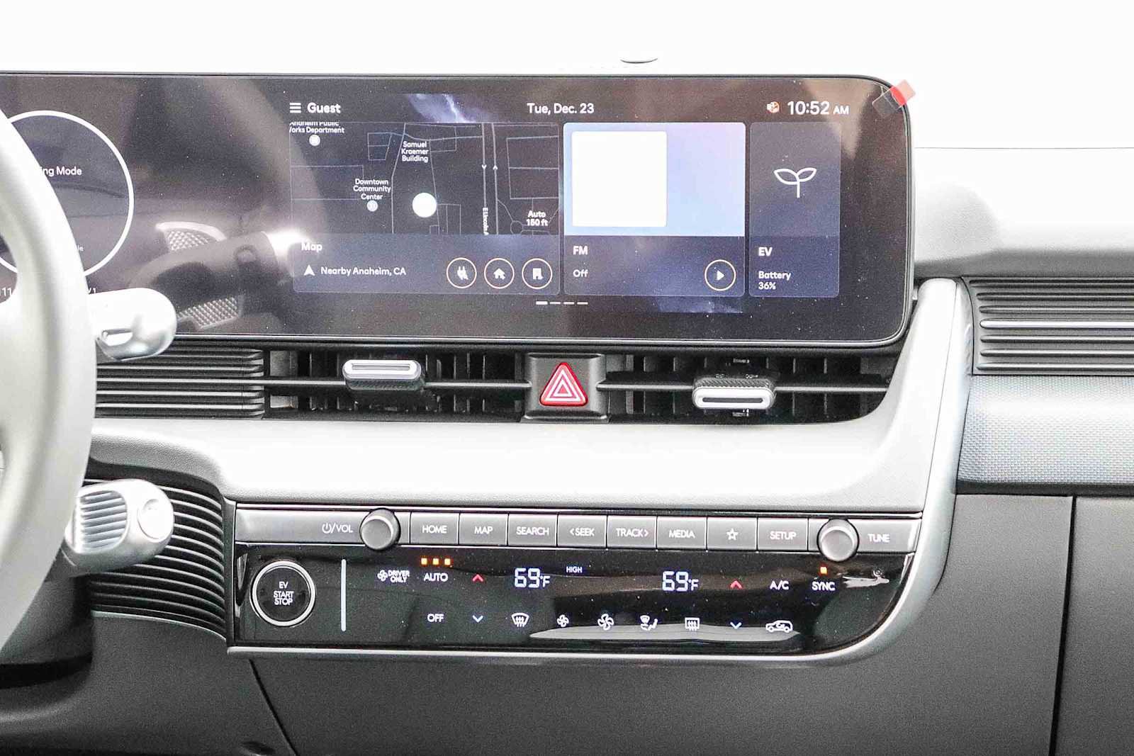 New 2026 Hyundai Ioniq 5 SEL image 16