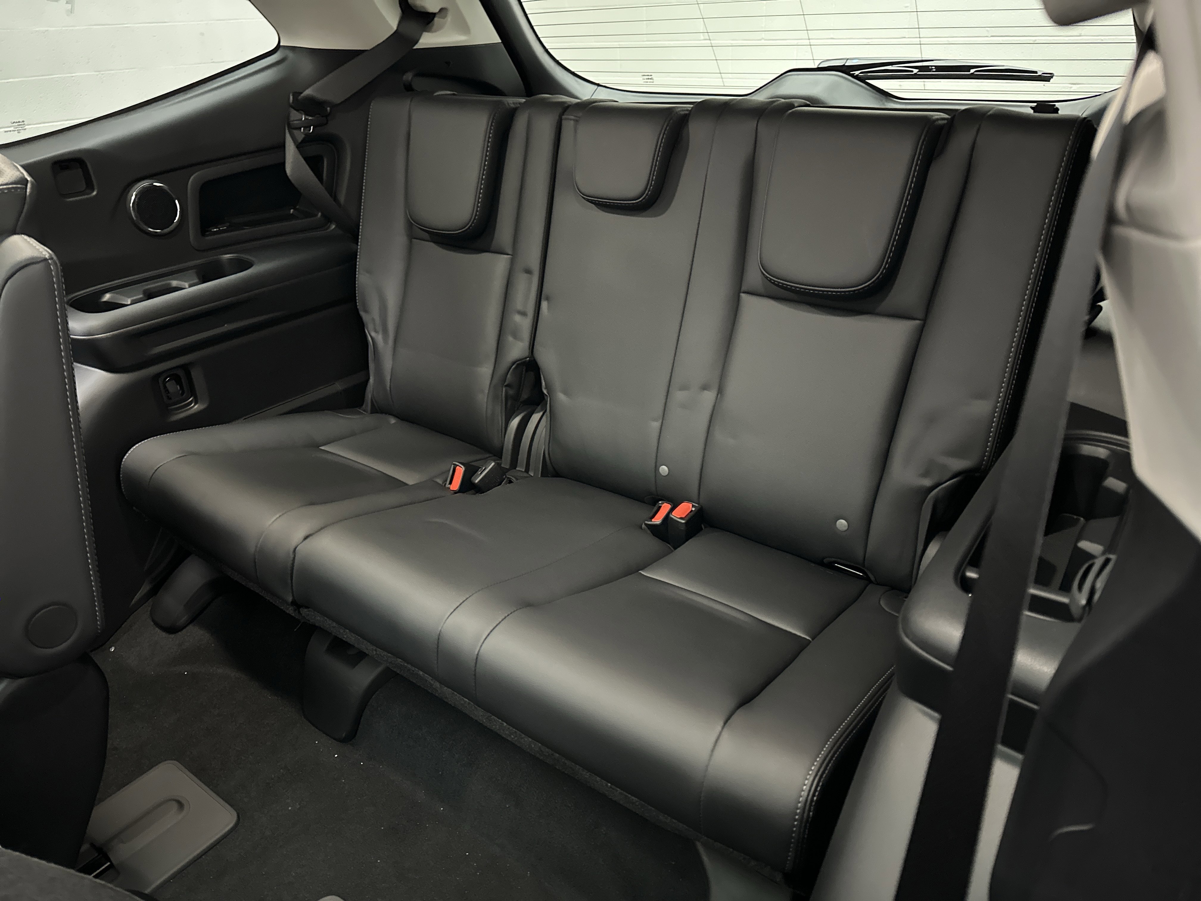 New 2025 Subaru Ascent Touring w/ Popular Package #2 image 25