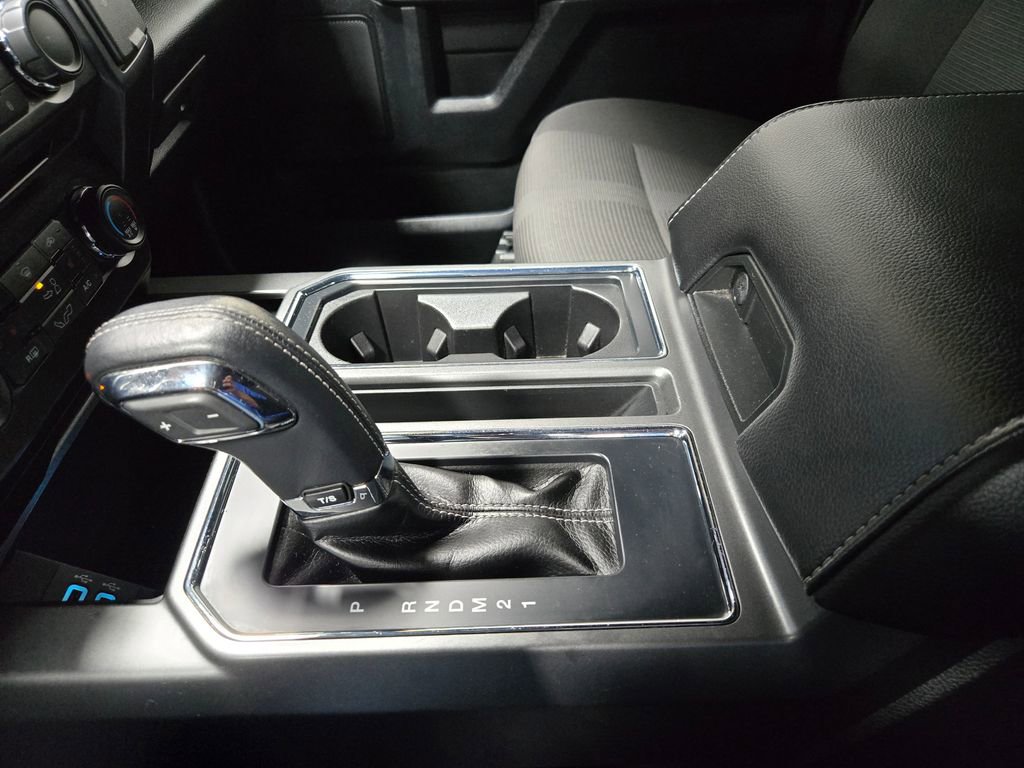 Used 2017 Ford F150 XLT w/ Equipment Group 302A Luxury image 26