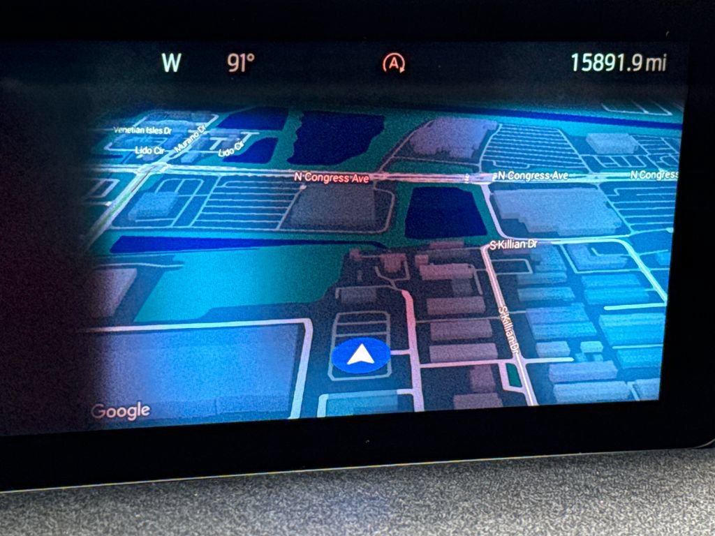 Used 2025 Ford Expedition Active RWD image 19