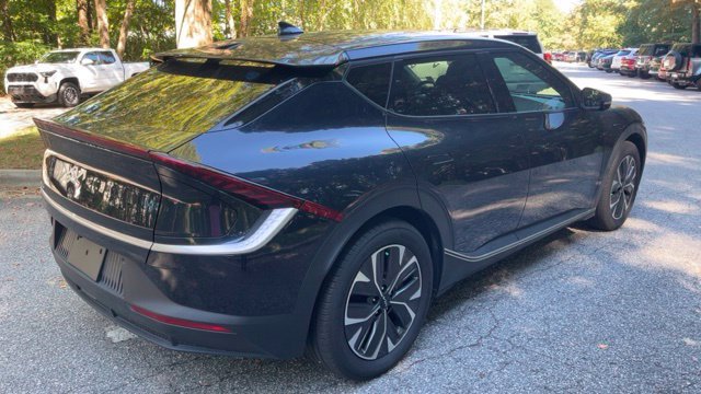 Used 2024 Kia EV6 Light AWD/4WD image 9