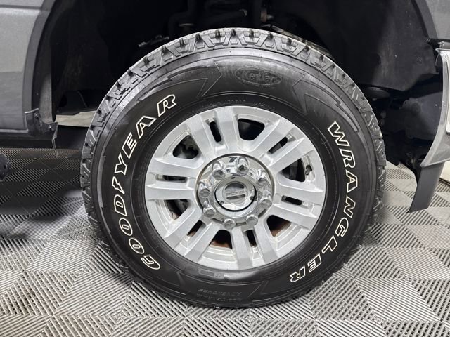 Used 2019 Ford F250 XLT w/ XLT Value Package image 9