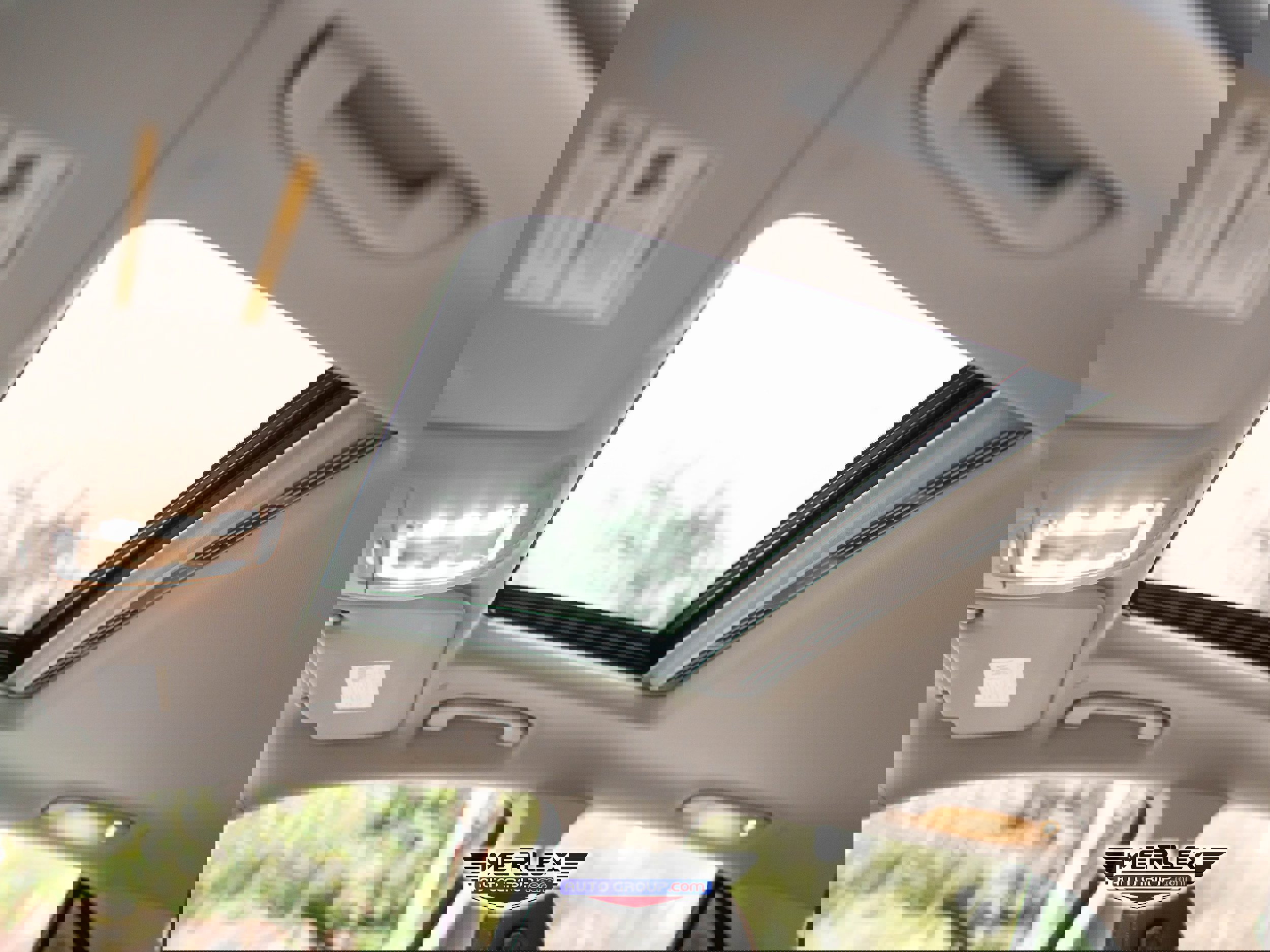 Used 2021 Mercedes-Benz GLE 350 350 4MATIC w/ Premium Package image 35