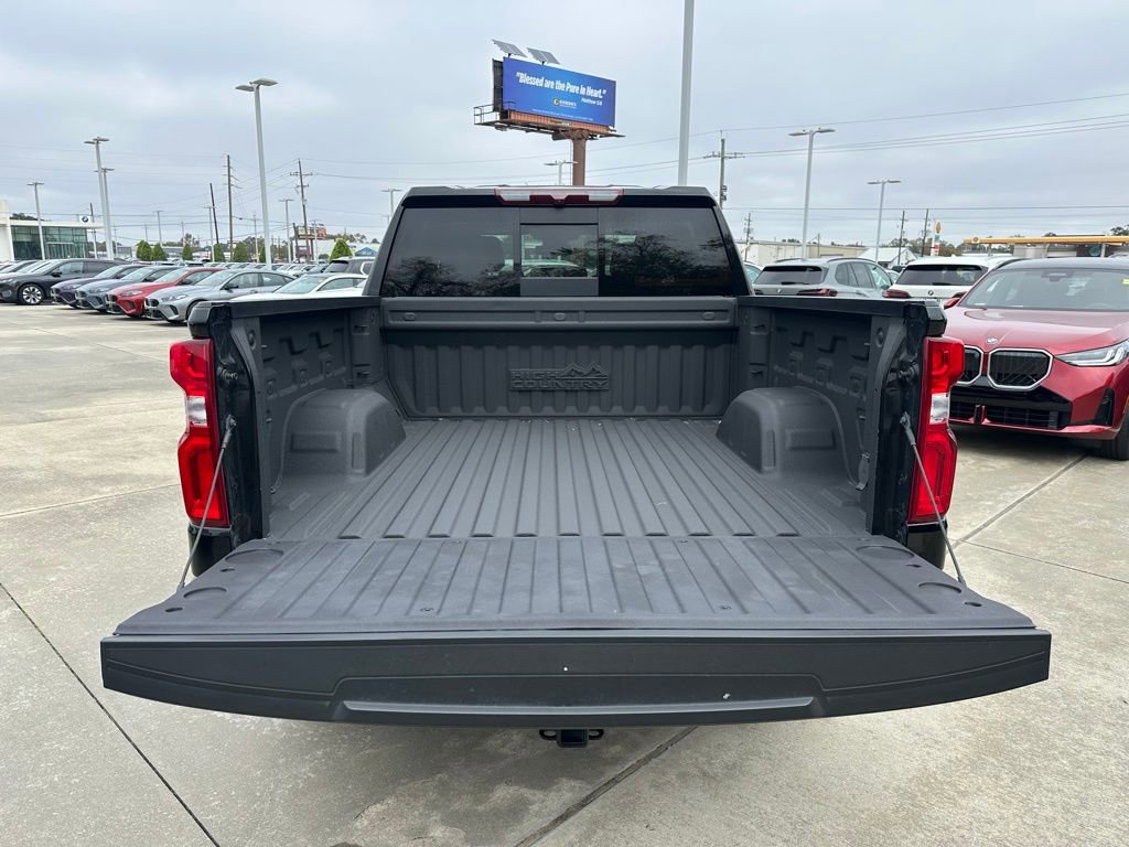 Used 2023 Chevrolet Silverado 1500 High Country w/ Z71 Off-Road Package image 28