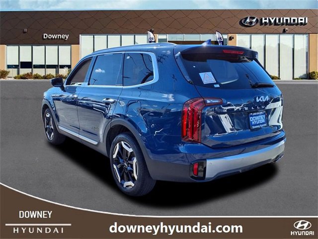 Used 2025 Kia Telluride S image 6