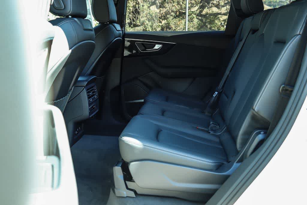New 2026 Audi Q7 2.0T Premium AWD/4WD image 19