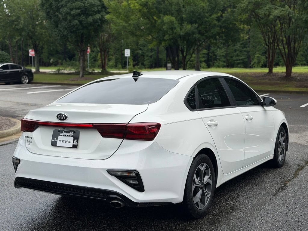 Used 2019 Kia Forte LXS FWD image 5