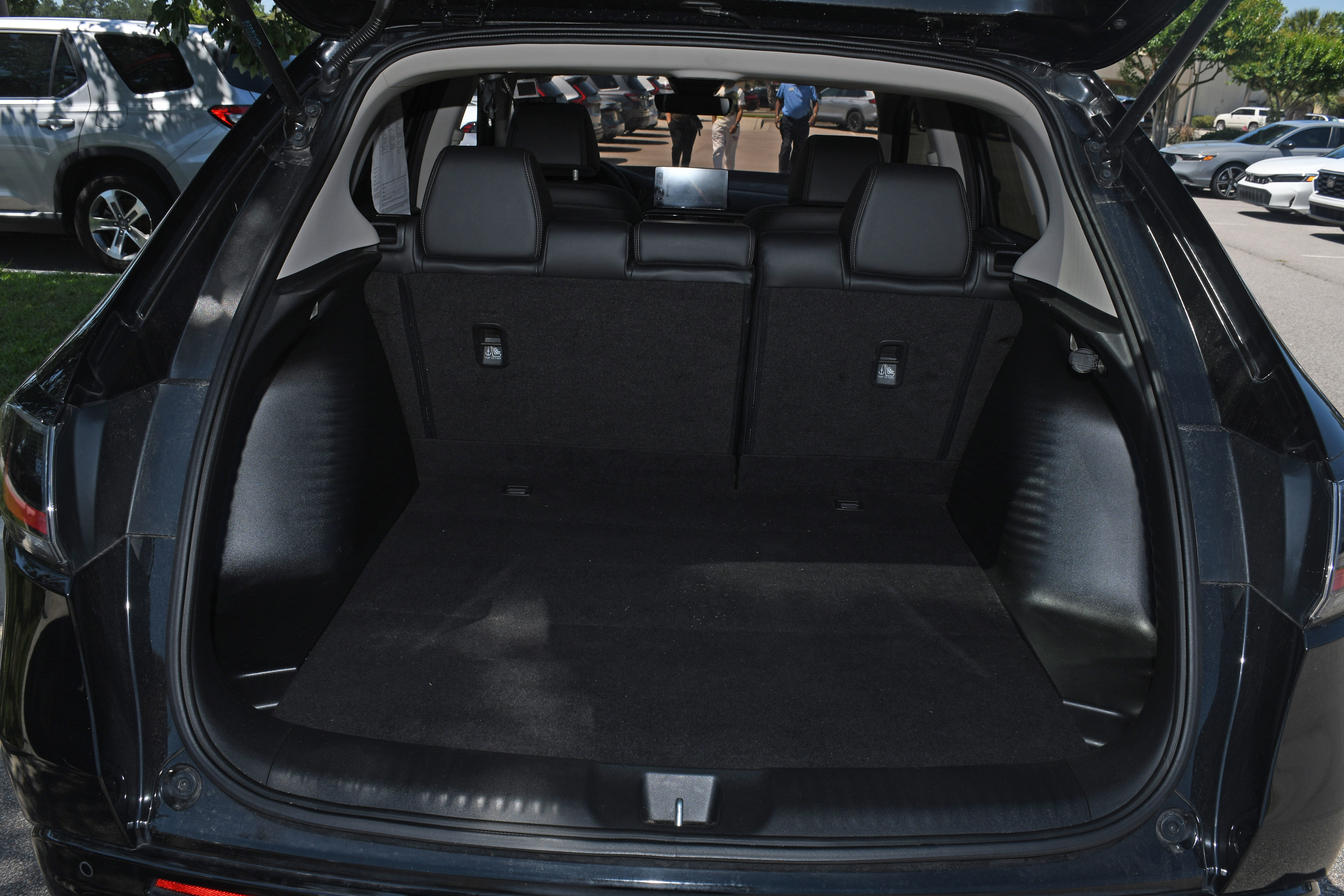 Used 2023 Honda HR-V EX-L image 18