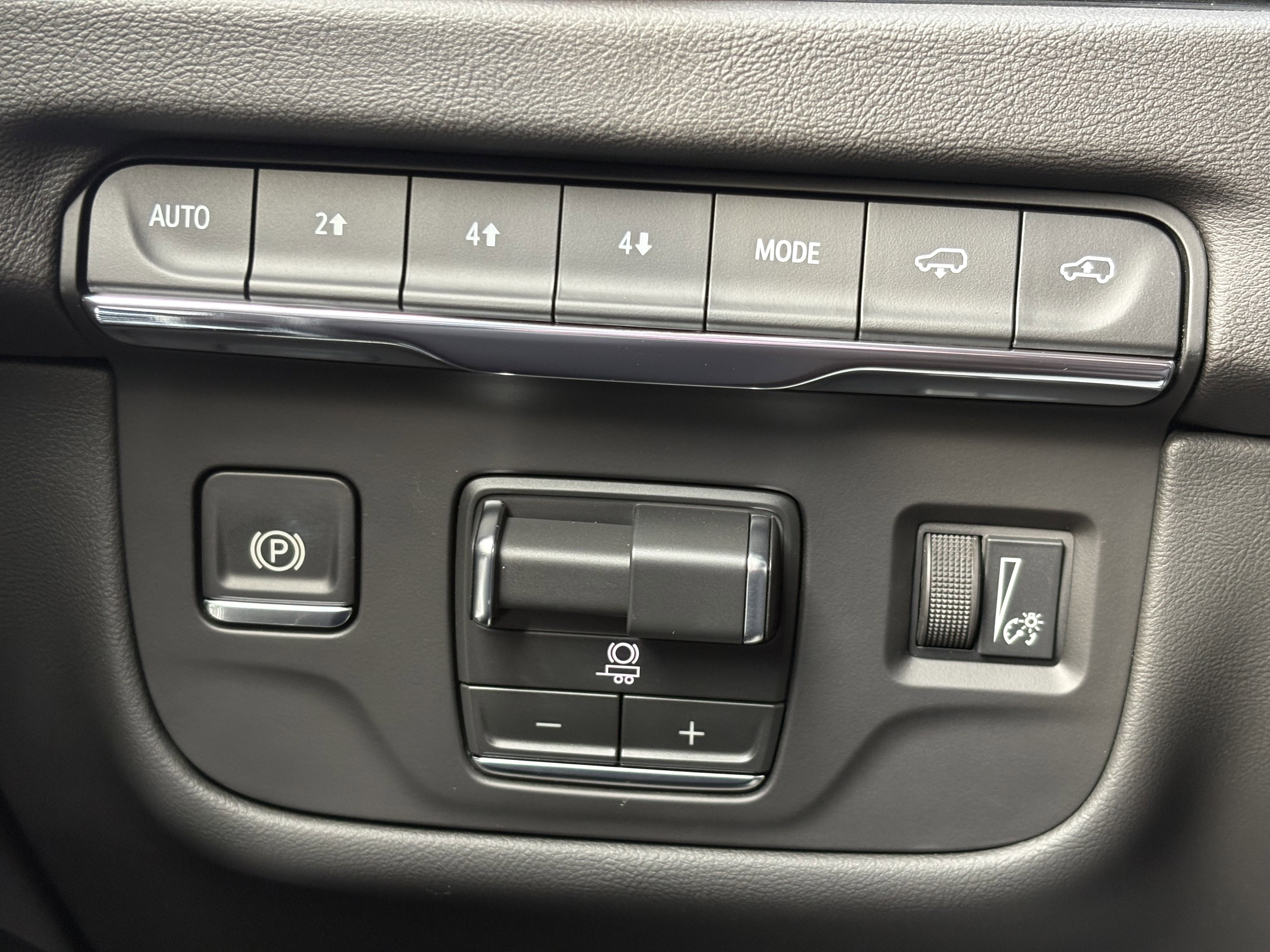 New 2026 Cadillac Escalade Luxury w/ Touring Package image 34