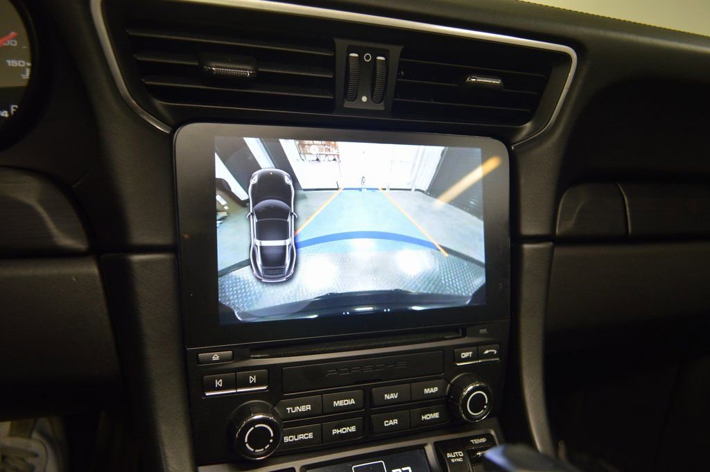 Certified 2019 Porsche 911 Targa 4 GTS AWD/4WD image 28