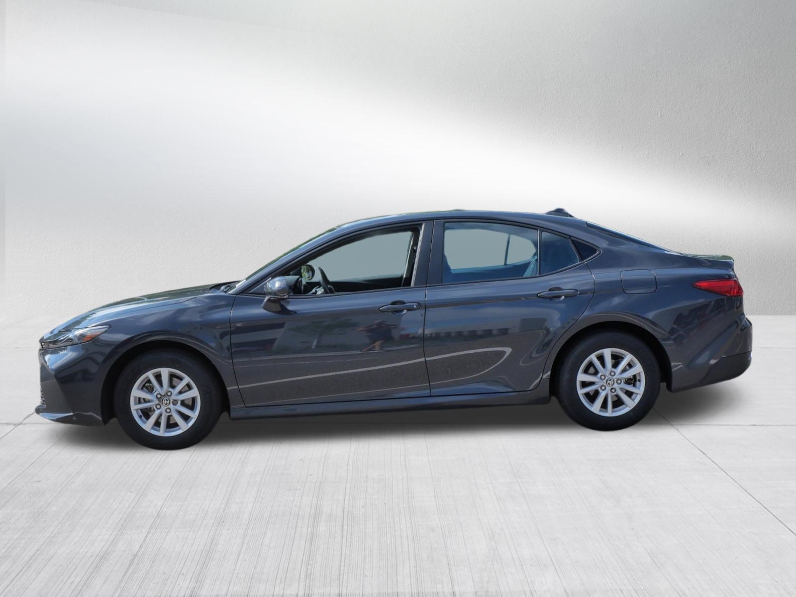 Used 2025 Toyota Camry LE w/ Convenience Package AWD/4WD image 5
