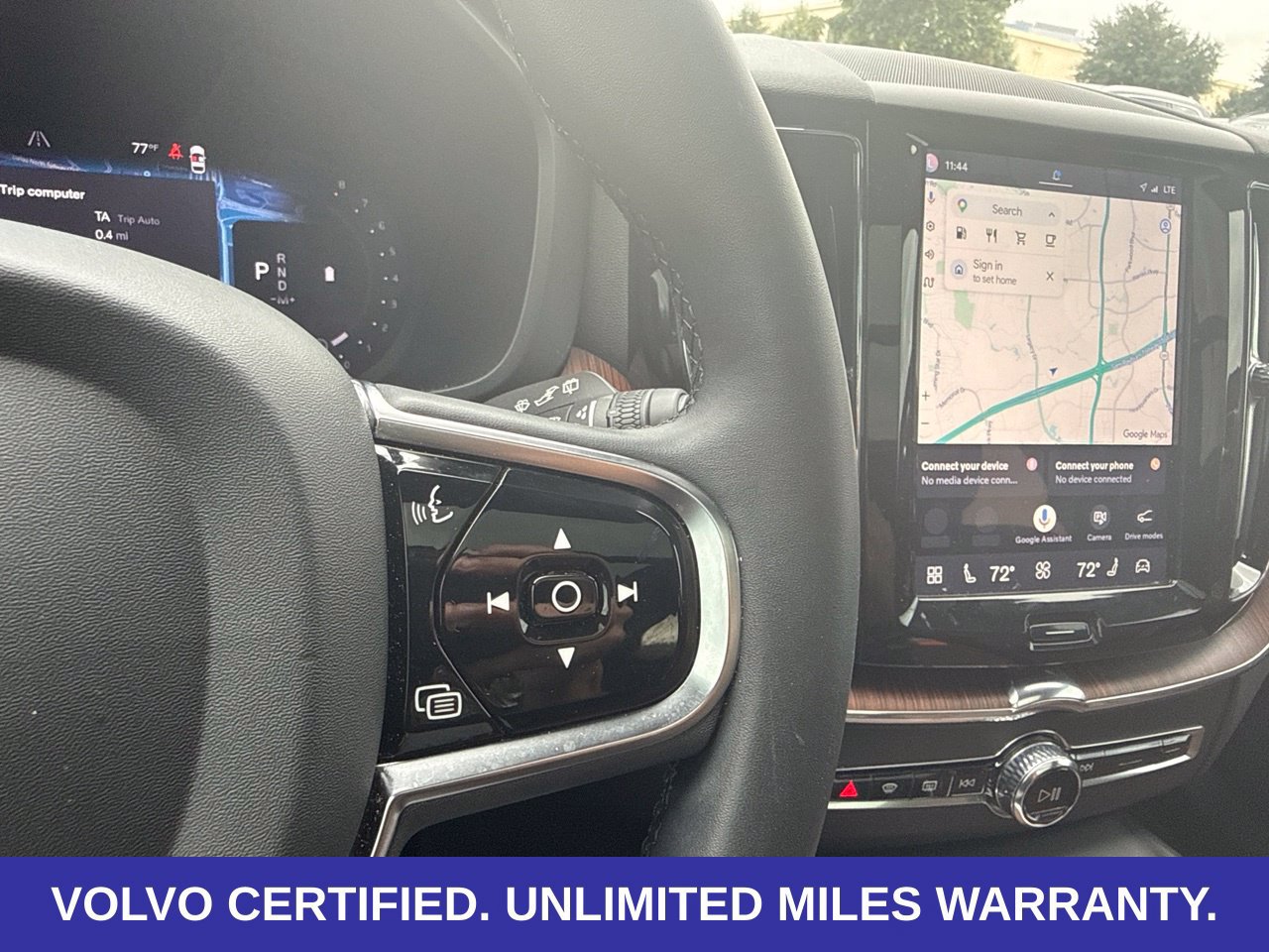 Certified 2024 Volvo XC60 B5 Plus w/ Protection Package Premier AWD/4WD image 32