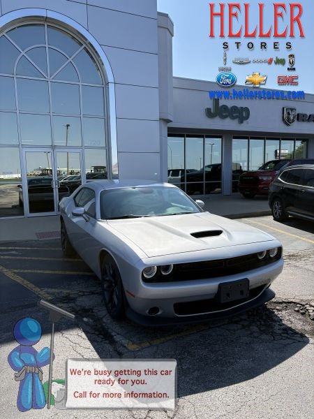 Used 2023 Dodge Challenger GT w/ Blacktop Package RWD image 1