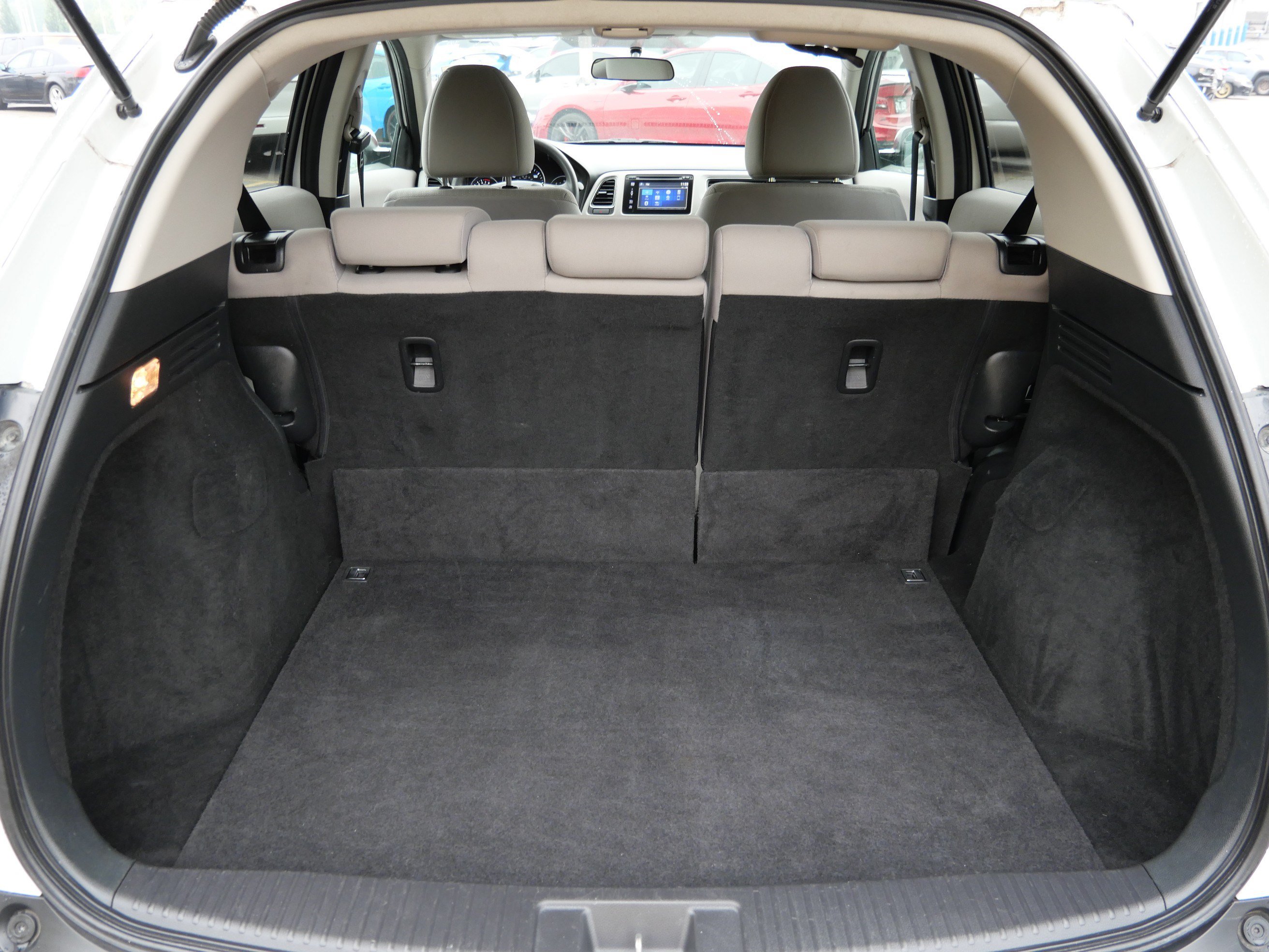 Used 2016 Honda HR-V EX image 18