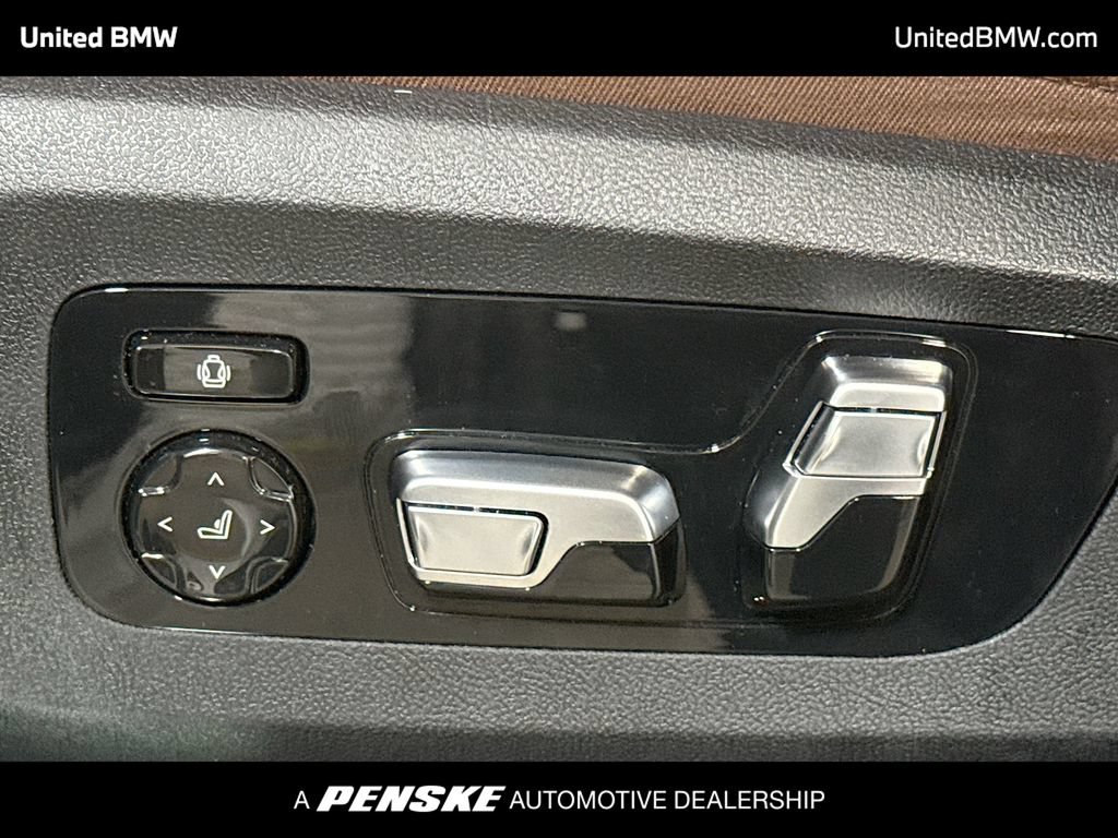 Certified 2026 BMW X6 xDrive40i AWD/4WD image 4