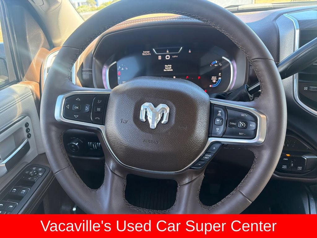 Used 2025 RAM 3500 Laramie AWD/4WD image 14