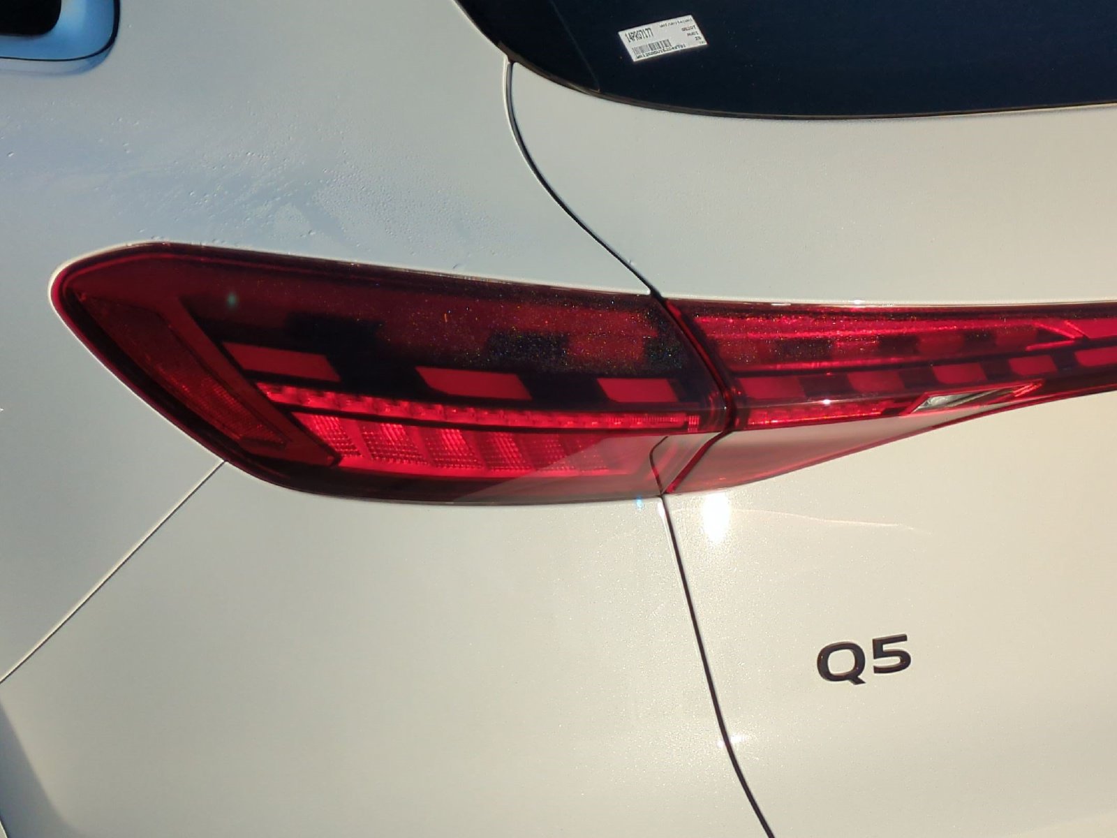 Used 2025 Audi Q5 Premium Plus w/ Premium Plus AWD/4WD image 18