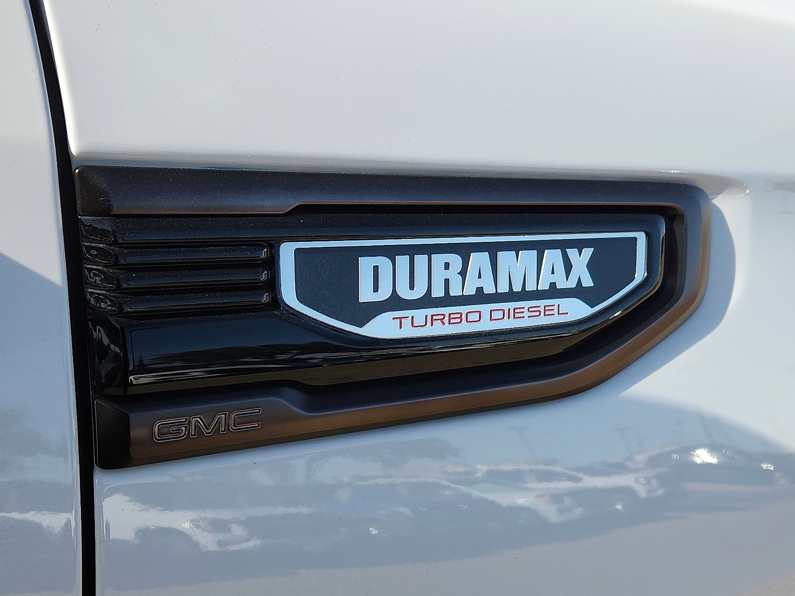 Used 2024 GMC Sierra 1500 AT4X image 9