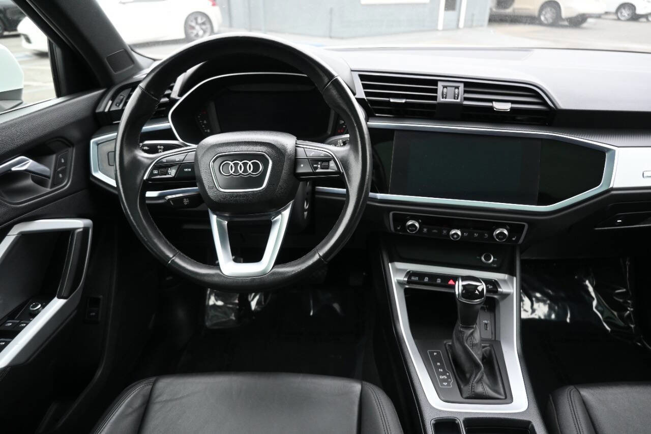 Used 2021 Audi Q3 2.0T Premium AWD/4WD image 15