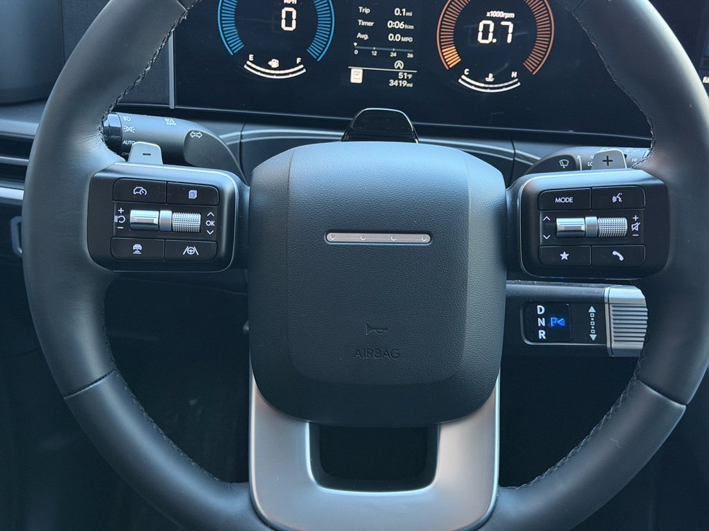 Used 2025 Hyundai Santa Fe XRT image 34