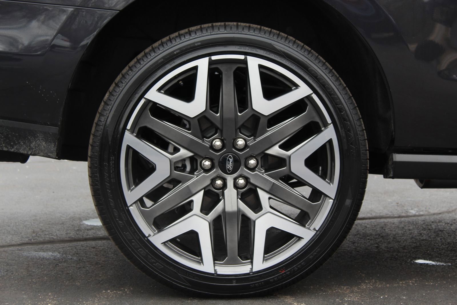 New 2026 Ford Expedition Platinum w/ Platinum Ultimate Package image 28