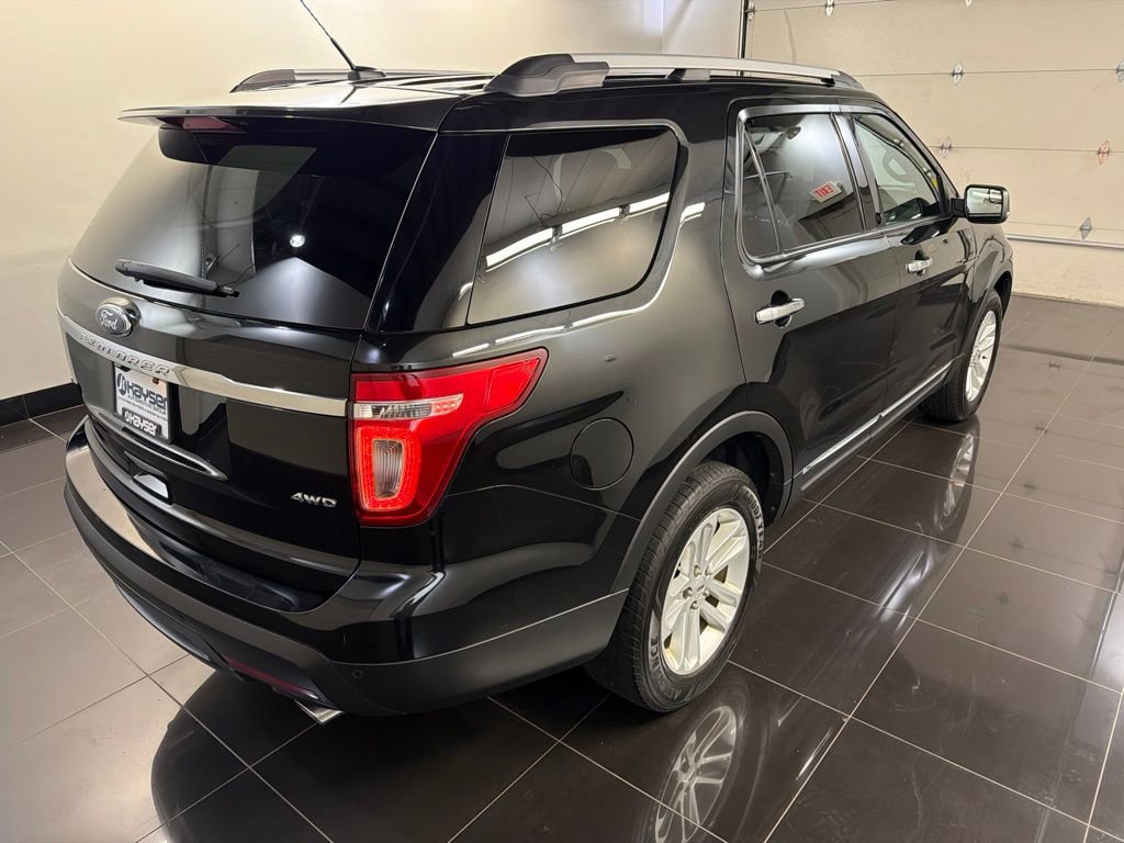 Used 2012 Ford Explorer XLT AWD/4WD image 6