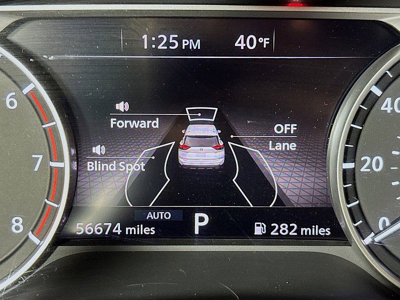 Used 2024 Nissan Rogue S image 13