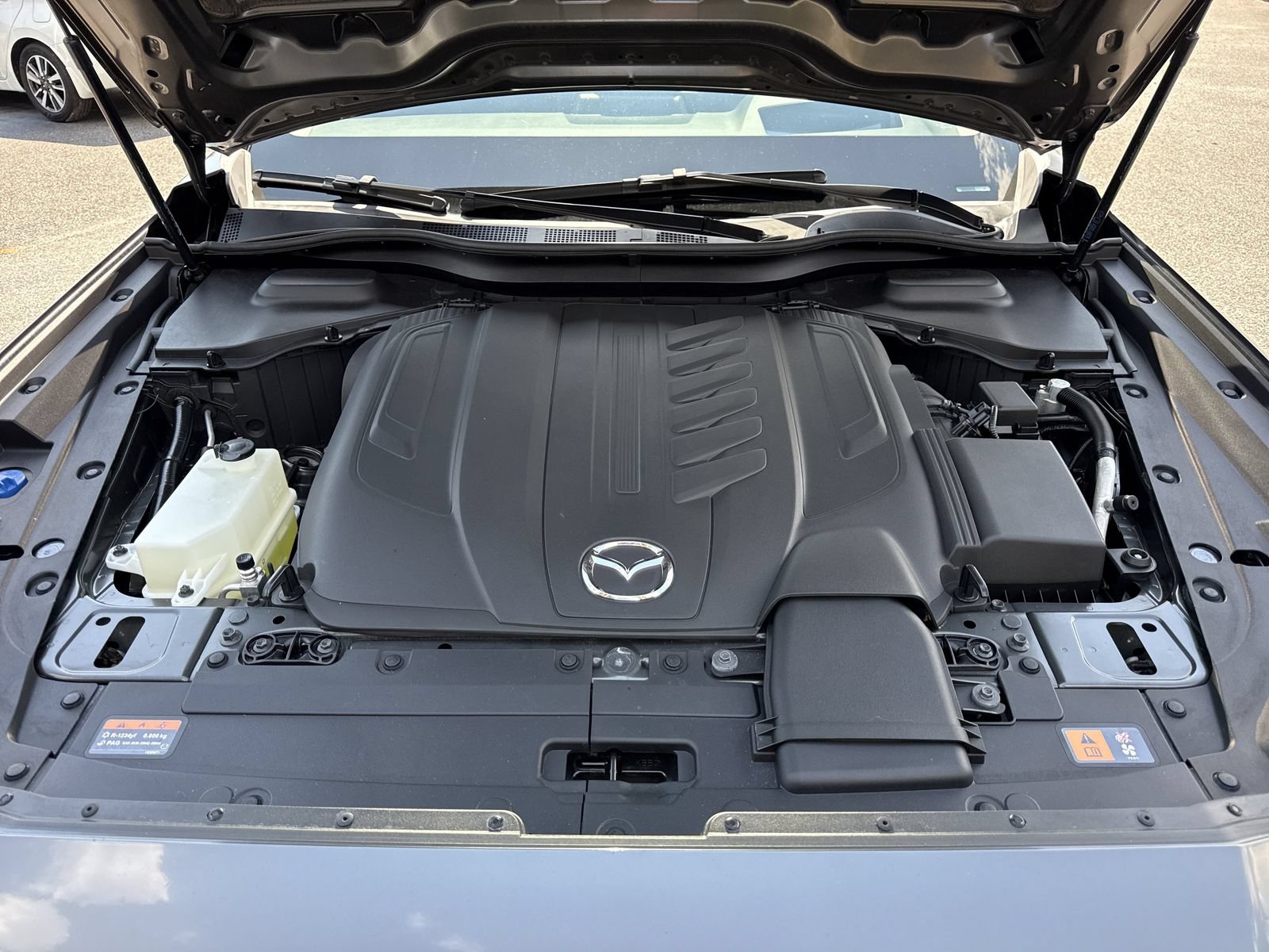 Used 2024 MAZDA CX-90 3.3 Turbo w/ Preferred Plus AWD/4WD image 15